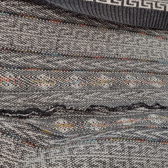 Northern Angel Charcoal Gray Native Aztec Western Boho Hooded Cardigan Sz Small - Picture 5 of 7